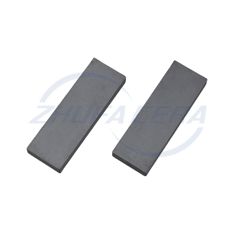 黑色碳化硅陶瓷片